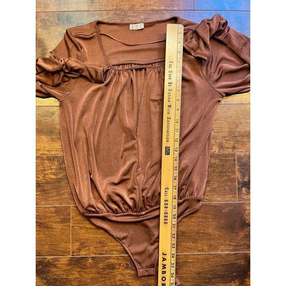 Intimatley Free People Bodysuit Thong Bronze Long Sleeve Size Small - Picture 4 of 5